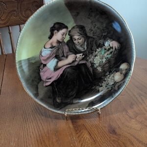 Charming Pastoral Scene Decorative Cake Stand